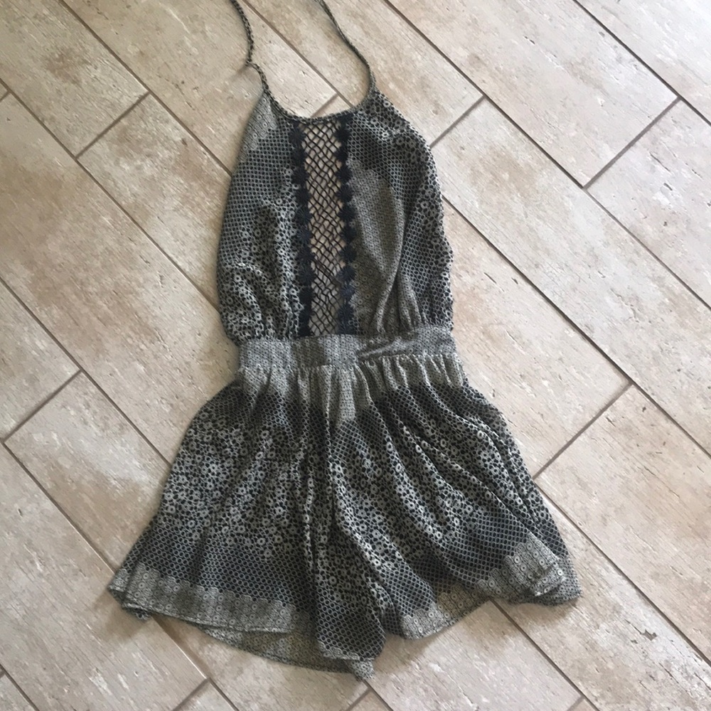 Backless romper